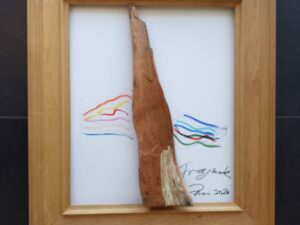"Handgefertigter Bilderrahmen aus Original Waldholz mit farbigen